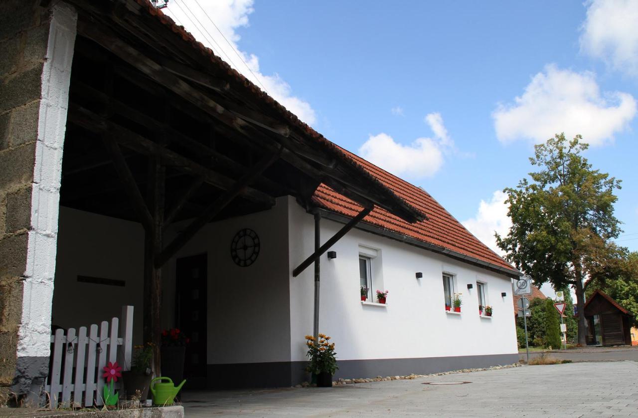 Ferienwohnung Kleines Haeuschen Zum Wohlfuehlen Balingen Exterior foto